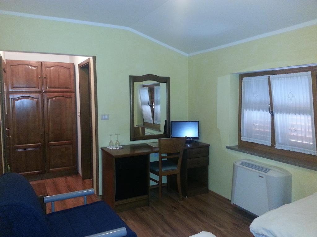 Arkade Turizem Crnice