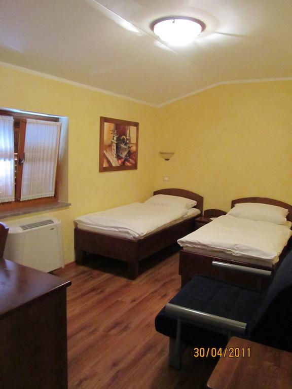 Arkade Turizem